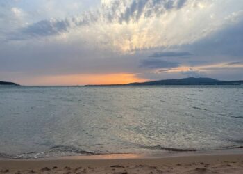 Gelendgik beach Геленджик объекты с питанием 8 июня 2026 года